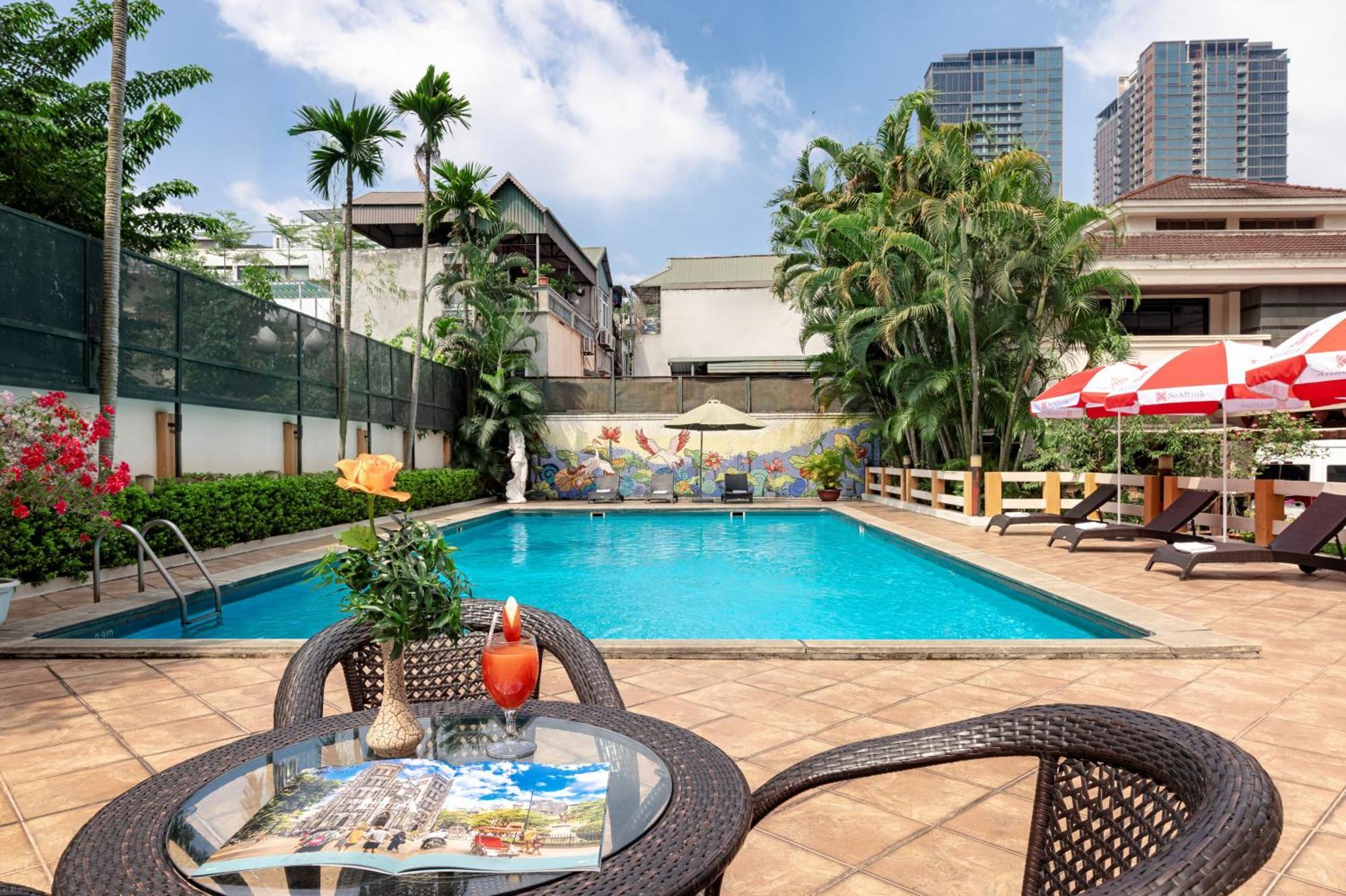Oriental Palace Apartments Hanoi Exterior photo