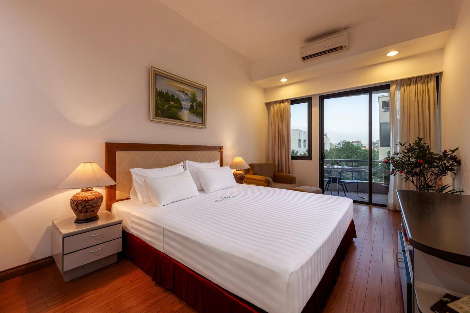 Oriental Palace Apartments Hanoi Exterior photo